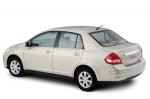 Nissan Tiida Sedan 2005 года